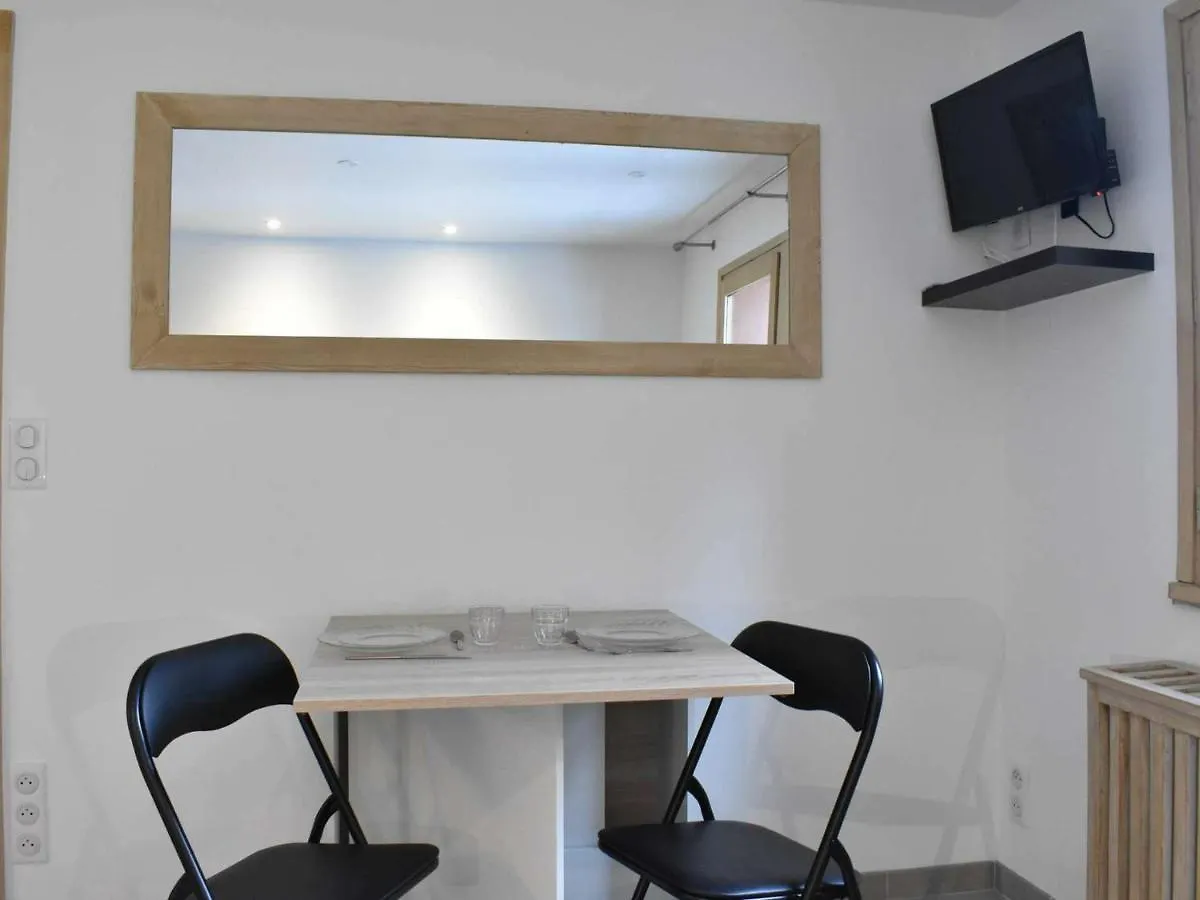 Studio Montagne Renove, 2 Pers, Proche Pistes Et Commerces, Meribel - Fr-1-180-572 Les Allues 0*,